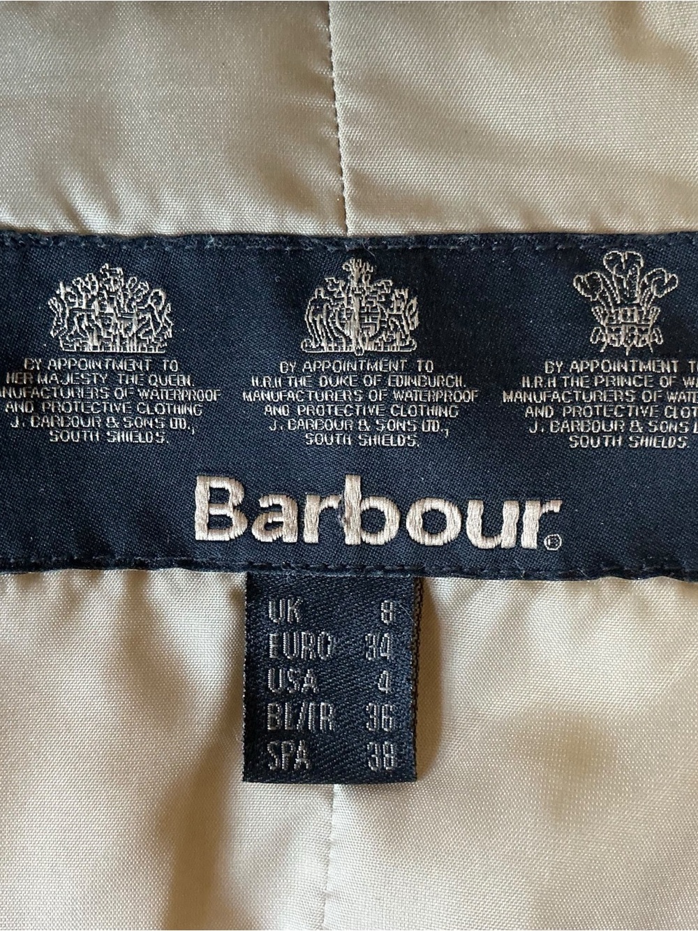 Barbour Flyweight Quilted Cavalry Jacket in Dark Stone Size 4 - Picture 9 of 11
